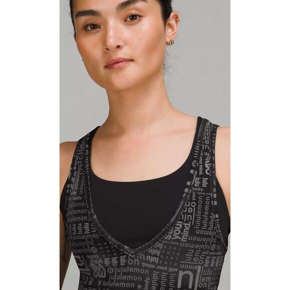 NWT Lululemon Power Pivot Everlux Tank Motif Women's 4 Black Logo Print - Picture 3 of 8